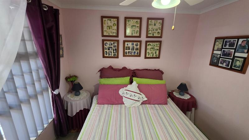 3 Bedroom Property for Sale in Fraaiuitsig Western Cape